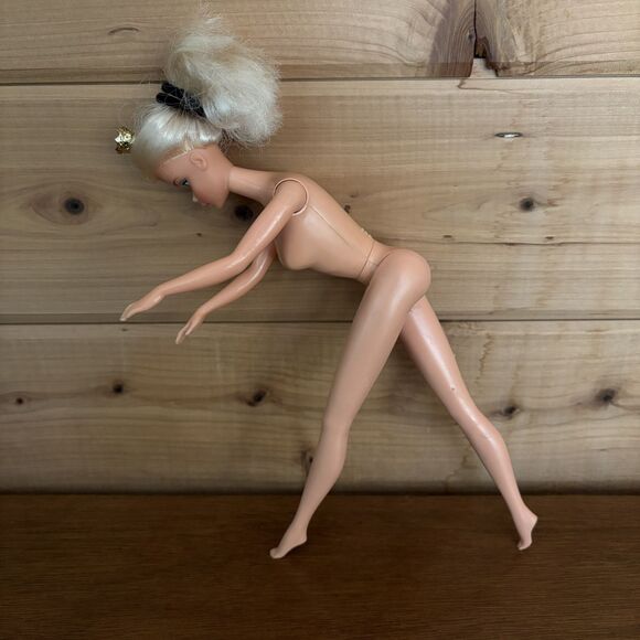 Ballerina Barbie Doll 1966 Mattel Legs Bend Click Arms/Hold Crown Tutu VNTG - Picture 16 of 16